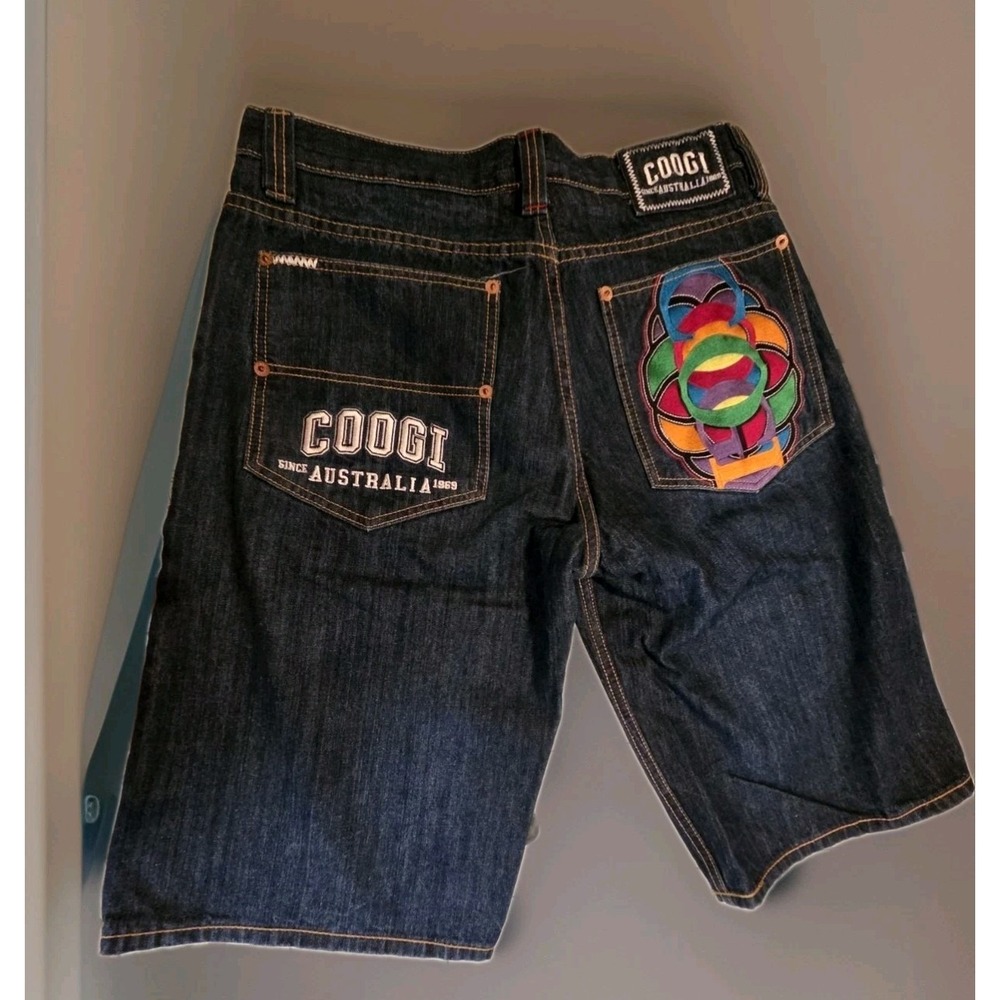Rare Vintage New COOGI men's denim shorts/jorts embroidered accents Sz W36